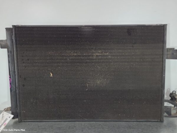 2011 VOLKSWAGEN TRANSPORTER A/C Condenser