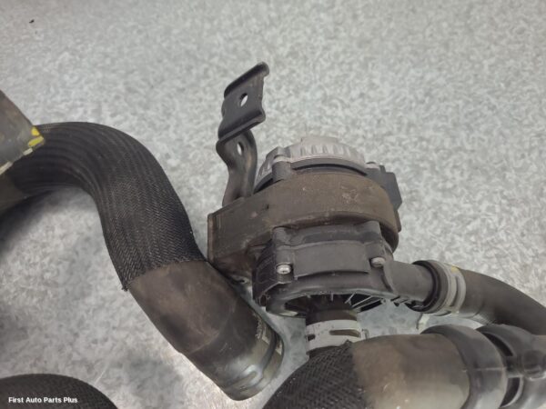 2021 RENAULT TRAFIC Water Pipes/Outlets