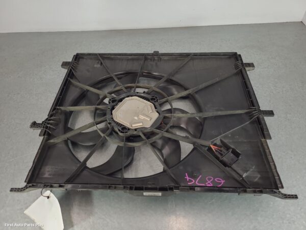 2021 MERCEDES VITO Fan