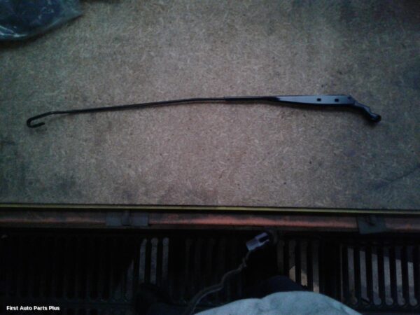 1999 MERCEDES VITO Wiper Arm