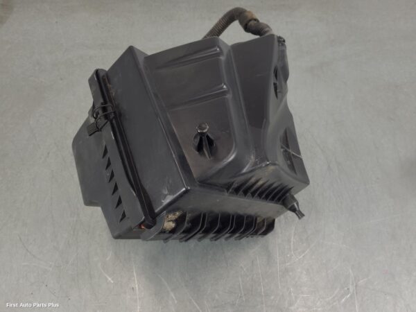 2020 VOLKSWAGEN CRAFTER Air Cleaner/Box
