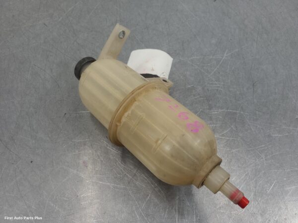2012 TOYOTA HILUX Overflow Bottle