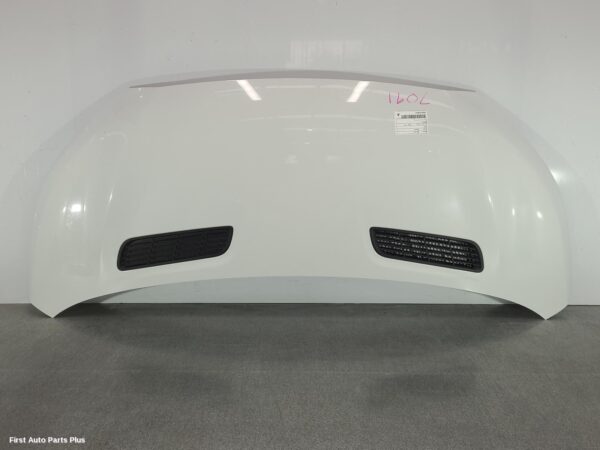 2024 LDV DELIVER 9 Bonnet