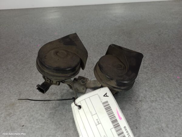 2013 FORD TRANSIT Horn