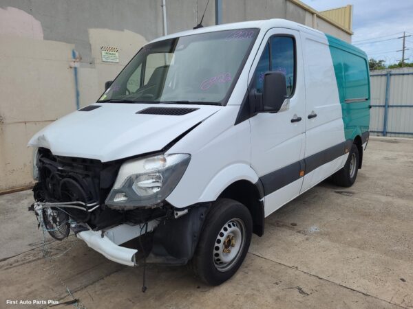 2017 MERCEDES SPRINTER REVERSE_CAMERA