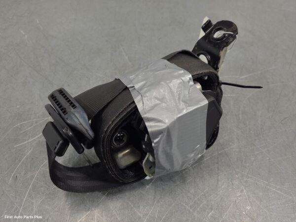 2016 RENAULT MASTER Seatbelt/Stalk