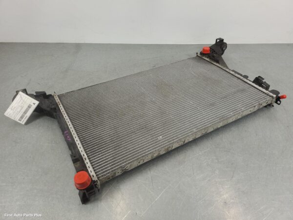 2015 RENAULT MASTER Radiator