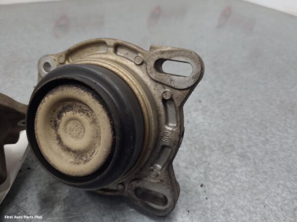 2015 FORD TRANSIT Mount