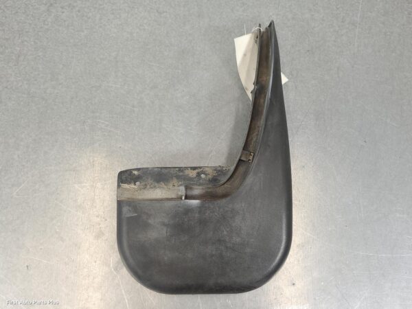 2007 MERCEDES VITO Mud Flaps