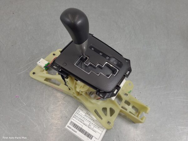 2017 MITSUBISHI TRITON Gear Stick/Shifter