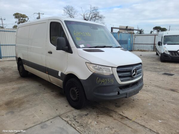 2019 MERCEDES SPRINTER Starter