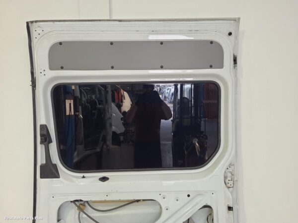 2017 MERCEDES SPRINTER RIGHT_REAR_DOOR_SLIDING