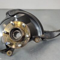 2021 NISSAN NAVARA Left Front Hub Assembly