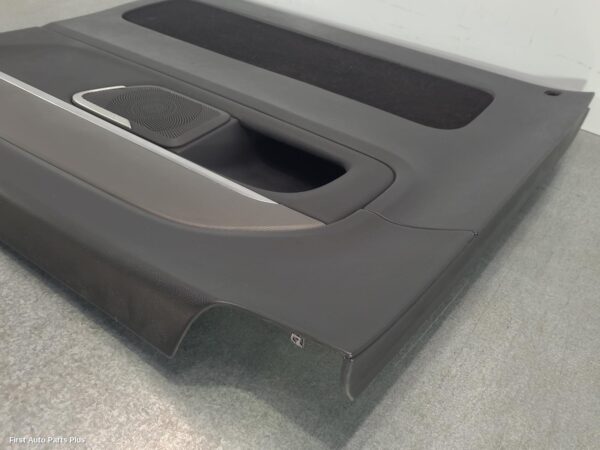2016 MERCEDES VITO Door Trim