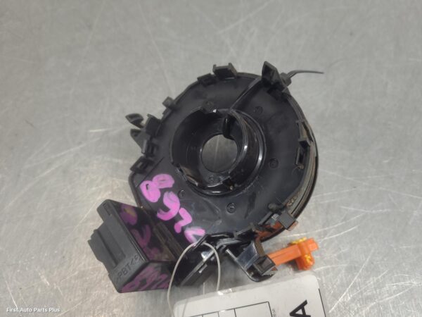 2012 TOYOTA HILUX Airbag Module/Sensor