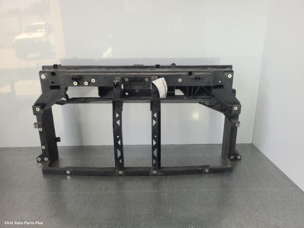 2022 LDV DELIVER 9 Radiator Support