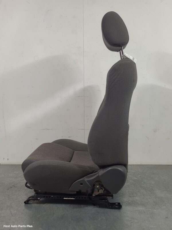 2012 TOYOTA HILUX Front Seat