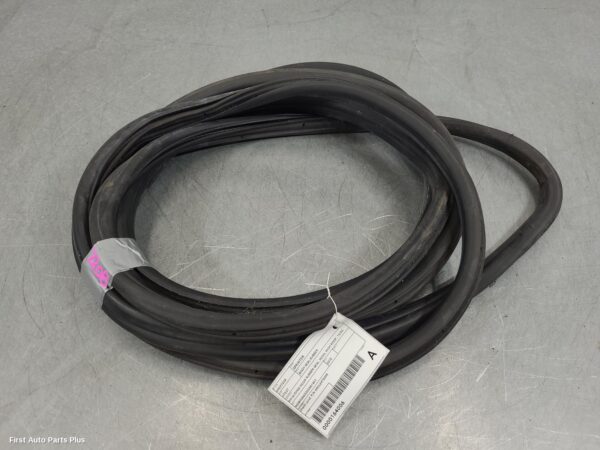 2015 MERCEDES SPRINTER Door/Tailgate Seal