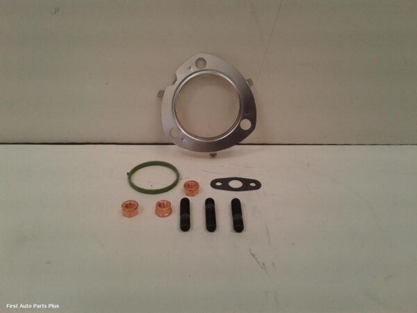 2013 MAZDA BT50 Gasket