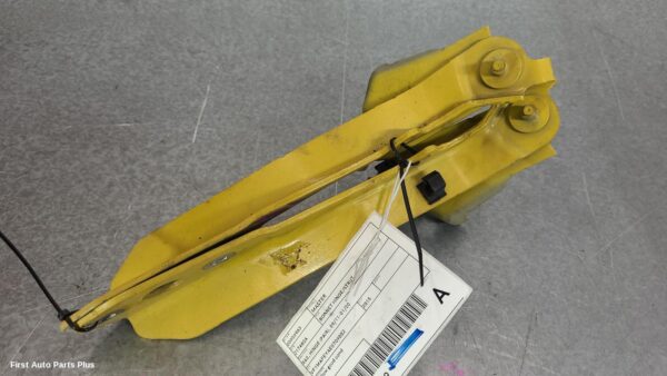 2015 RENAULT MASTER Bonnet Hinge/Strut