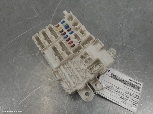 2012 TOYOTA HILUX Fuse Box