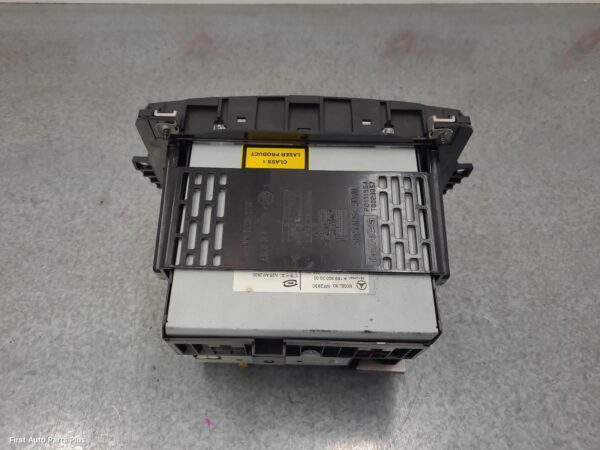 2012 MERCEDES VITO Radio/Cd/Dvd/Sat/Tv