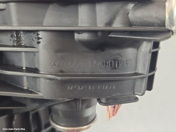 2014 MERCEDES VITO Manifold