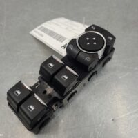 2024 FORD EVEREST Pwr Dr Wind Switch
