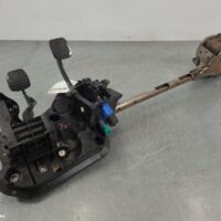 2021 RENAULT TRAFIC Pedal Assembly