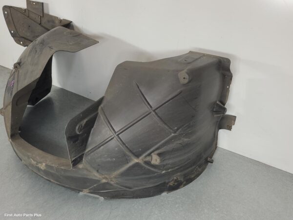 2020 VOLKSWAGEN CRAFTER Left Guard Liner