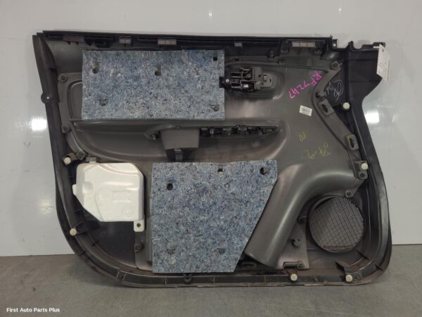 2017 MITSUBISHI TRITON Door Trim