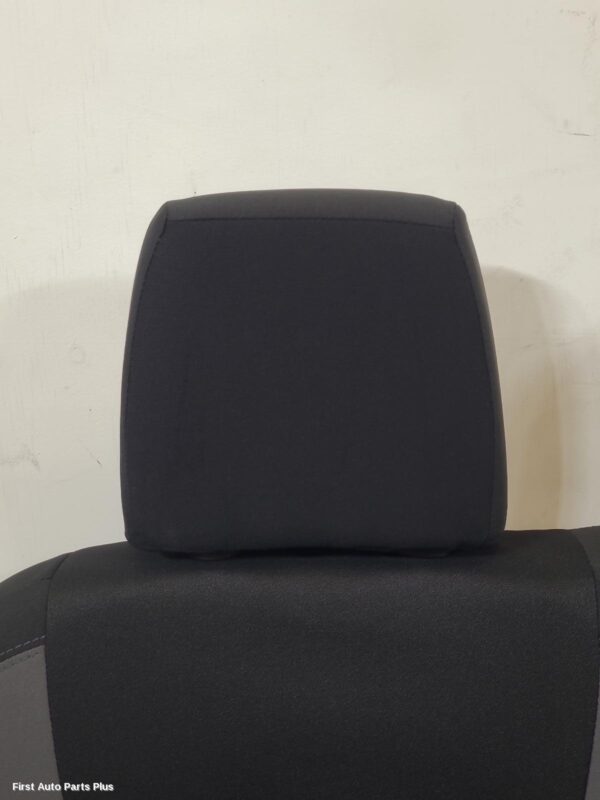 2021 NISSAN NAVARA 2nd Seat (Rear Seat)
