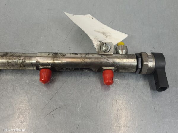 2008 MERCEDES VITO Injection Rail