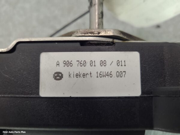 2017 MERCEDES SPRINTER Door/Boot/Gate Lock