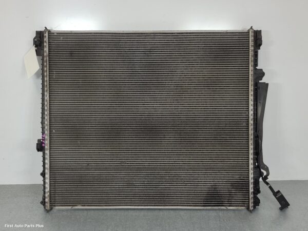 2020 VOLKSWAGEN CRAFTER Radiator
