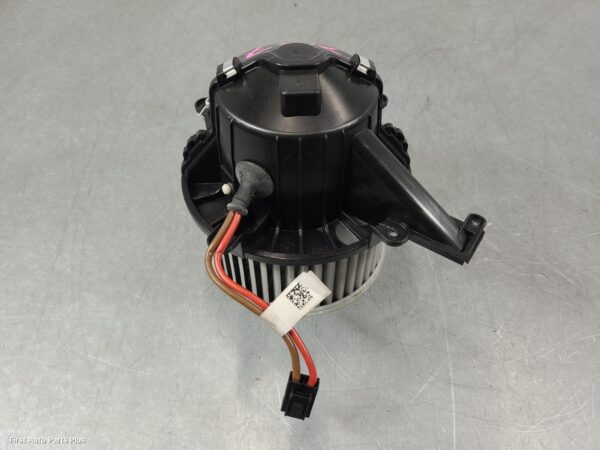 2016 MERCEDES VITO Heater Fan Motor