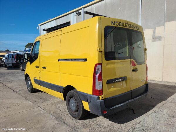 2015 RENAULT MASTER Bonnet Hinge/Strut