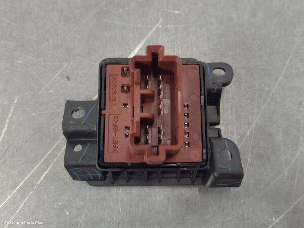 2017 MITSUBISHI TRITON Misc Switch/Relay