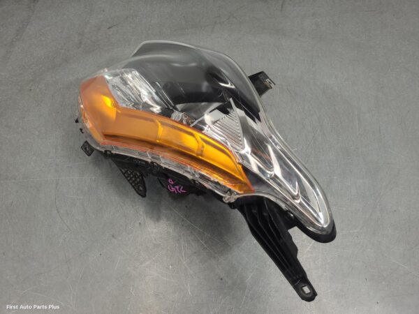 2017 MITSUBISHI TRITON Right Headlamp