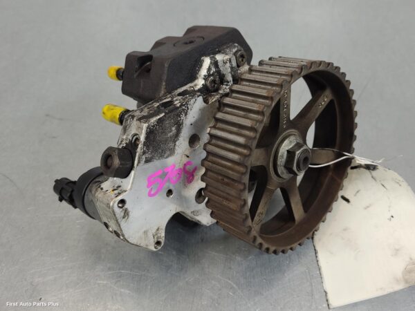 2005 RENAULT TRAFIC Injector Pump