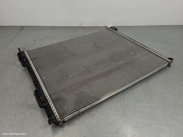 2020 VOLKSWAGEN CRAFTER Radiator