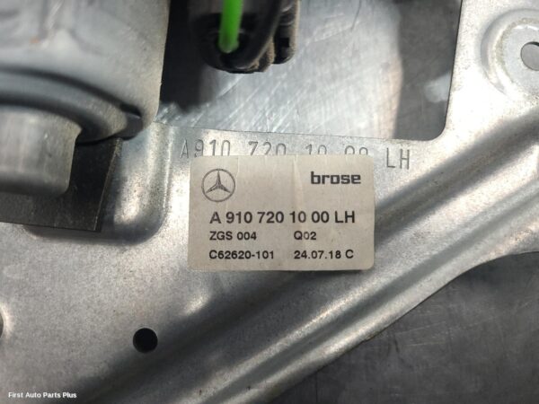 2019 MERCEDES SPRINTER Left Front Window Reg/Motor
