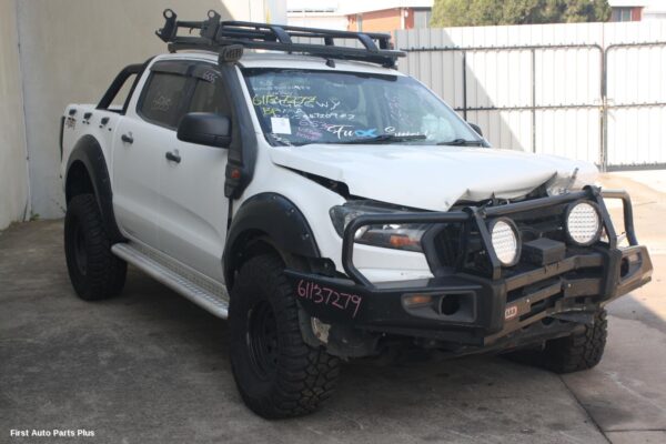 2016 FORD RANGER Door Hinge/Runner