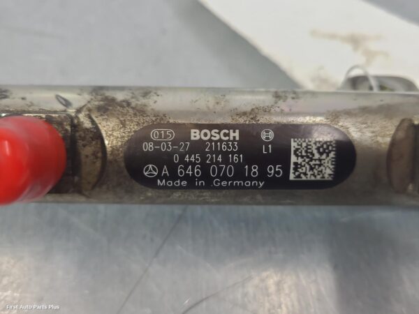 2008 MERCEDES VITO Injection Rail