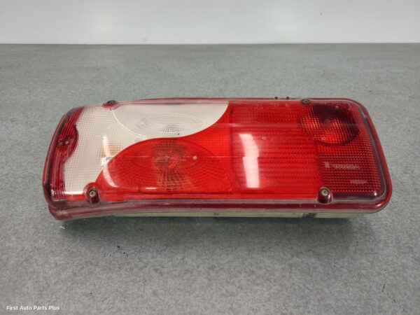 2010 MERCEDES SPRINTER Right Taillight