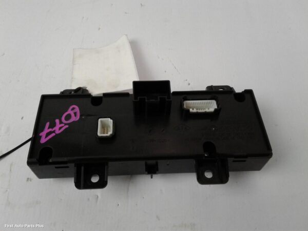 2018 RENAULT MASTER Heater/Ac Controls