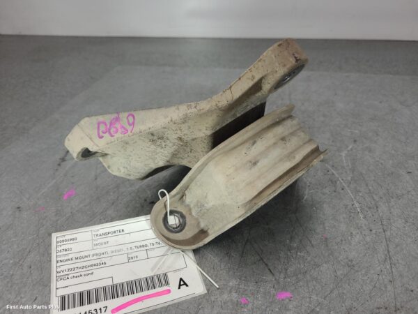 2012 VOLKSWAGEN TRANSPORTER Mount