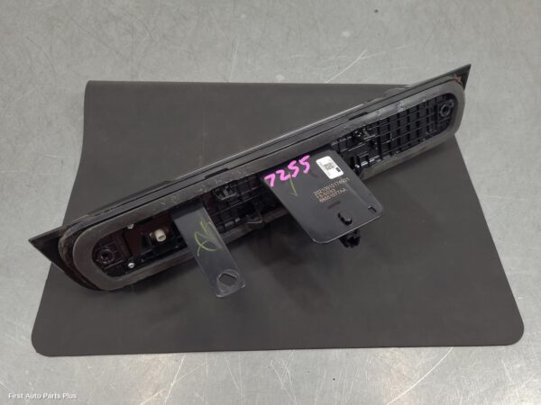 2022 RAM 1500 High Level Stoplight