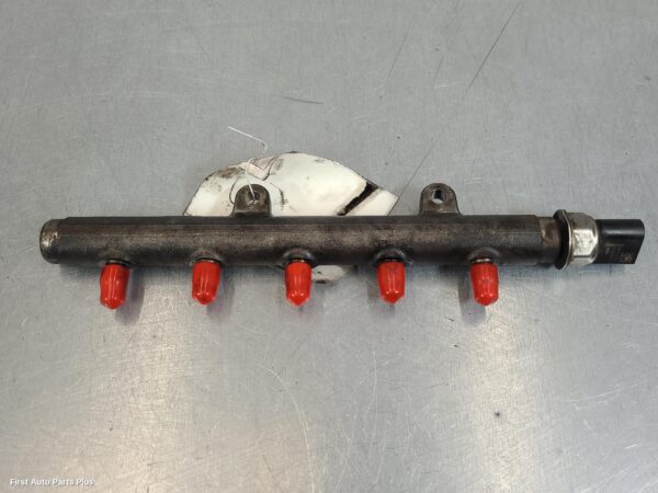 2012 FORD TRANSIT Injection Rail
