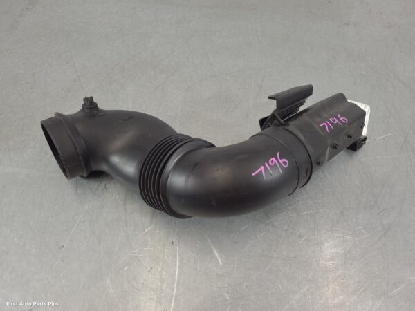 2021 VOLKSWAGEN TRANSPORTER Air Cleaner Duct/Hos
